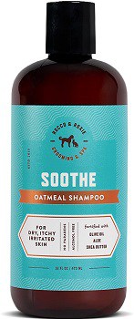 Rocco Roxie Soothe hypoallergenic champoo for dry itchy irritated dog skin