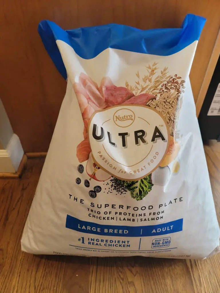 Nutro Ultro Front of Bag of Dog Food